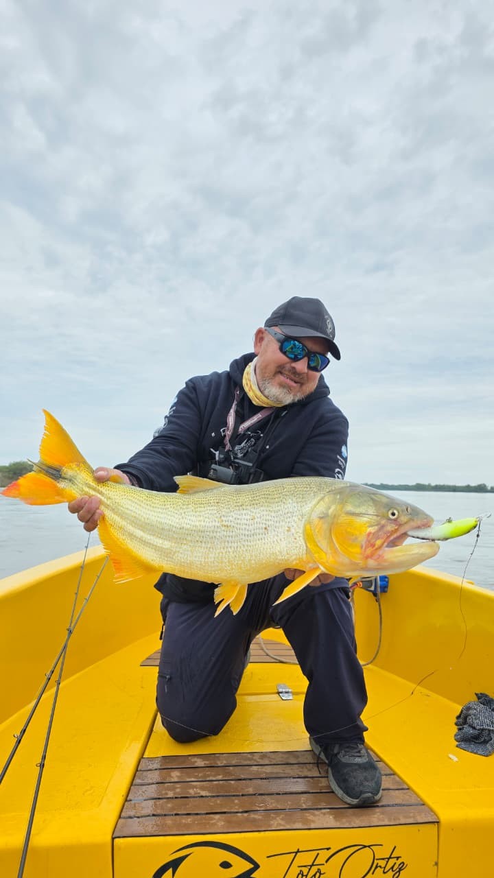 Pesca con Roberto Ortiz - Reconquista-Santa Fe